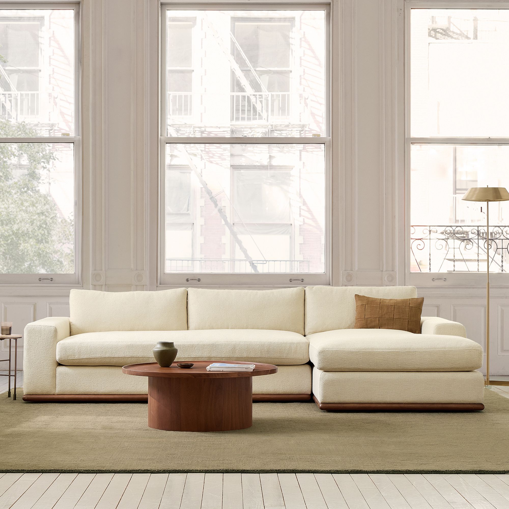 Ethan 2-Piece Chaise Sectional