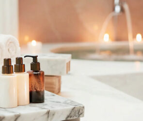 Step-by-Step Skincare Routine for Beginners (Start Simple, Stay Consistent)