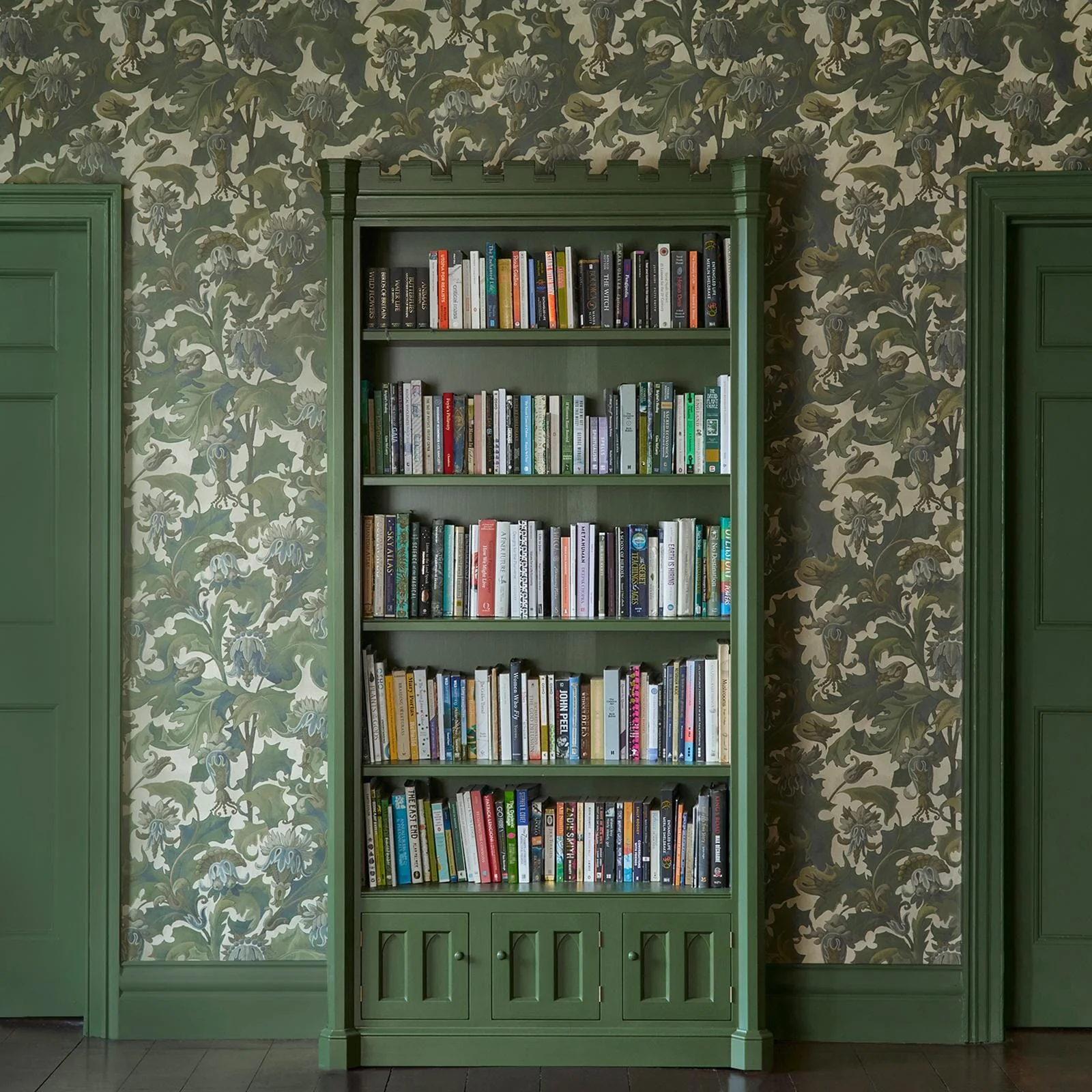 CASTLE Bookcase